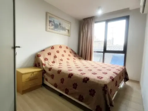 For rent!! Condo Maestro 12, 4th floor, very beautiful room, fully furnished, ready to move in, don't miss it!!