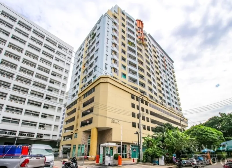 ให้เช่า The Station Sathorn - Bangrak ห้องกั้นเป็นสัดส่วน แบ่งโซนชัดเจน ราคาจับต้องได้ ห้ามพลาด