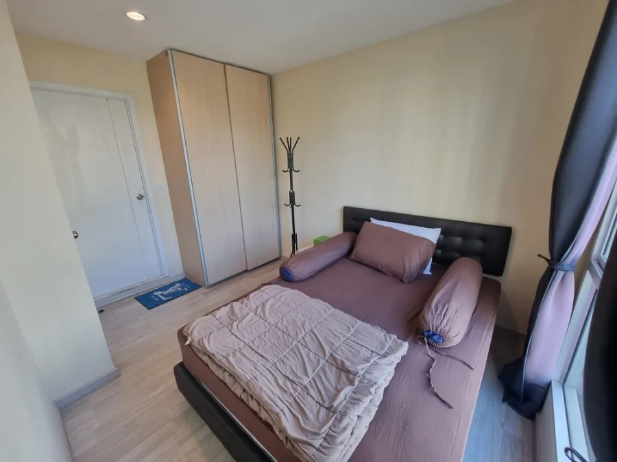 Plumcondo chokchai 4 for rent, 1 bedroom, 1 bathroom, fully furnished. You can carry your bag in.