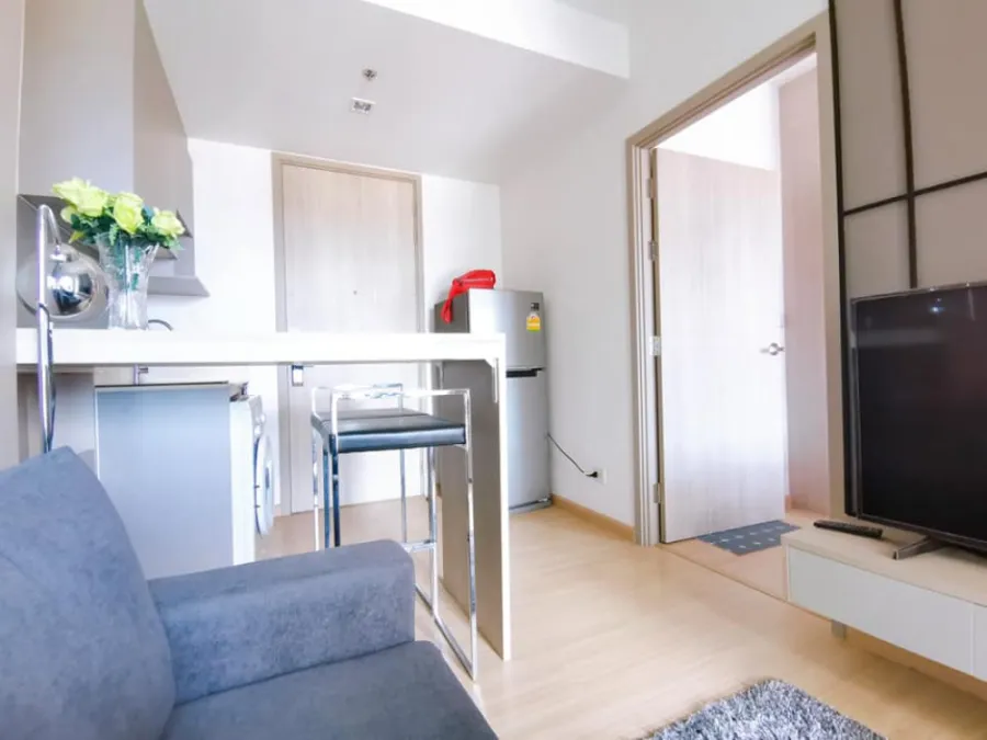 Condo for rent, Whizdom Connect Sukhumvit, 36th floor, beautiful view, near BTS, easy to travel, fully furnished, don't miss it!!