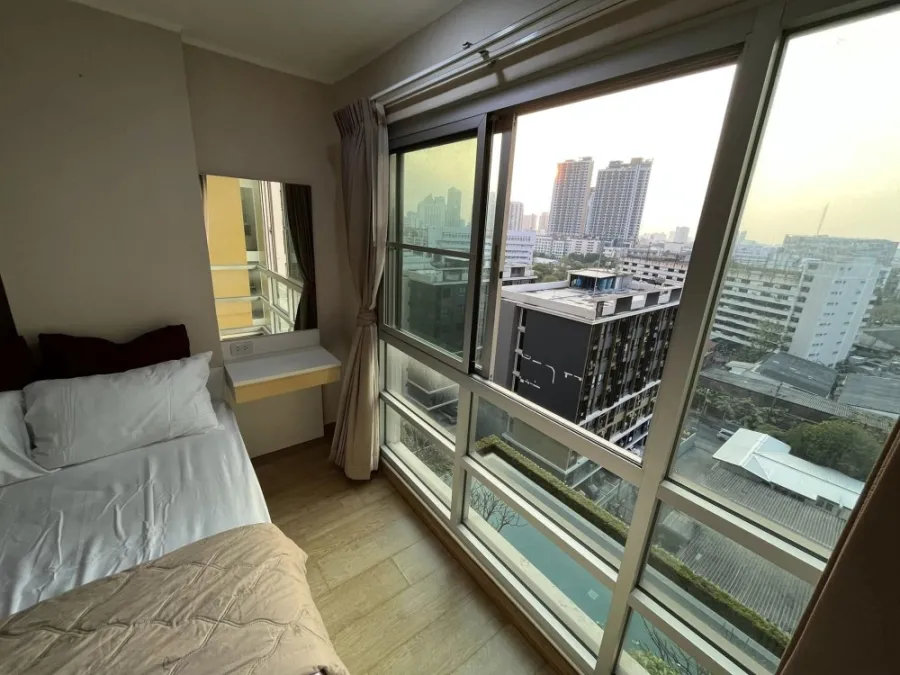 For sale, for rent, U Delight @ Chatuchak Station, 11th floor, swimming pool view. Nicely decorated room Hurry and reserve before you miss out.