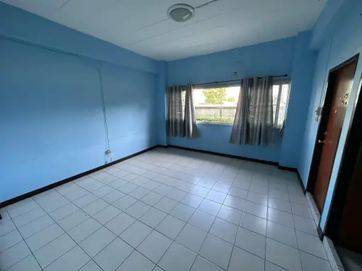 For sale: Lumpini Center Happyland Phase 1-4. The room is simply decorated, looks good and has style. Don't just look. Hurry and reserve now. images