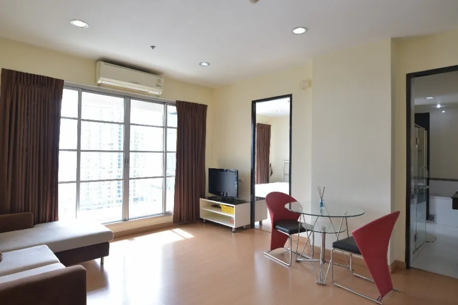 ปล่อยเช่า Condo บ้านกลางกรุง สยาม ปทุมวัน ห้องโทนขาว น่าอยู่ มาในราคาสุดโดนใจ ไม่จองคือคุณพลาด
