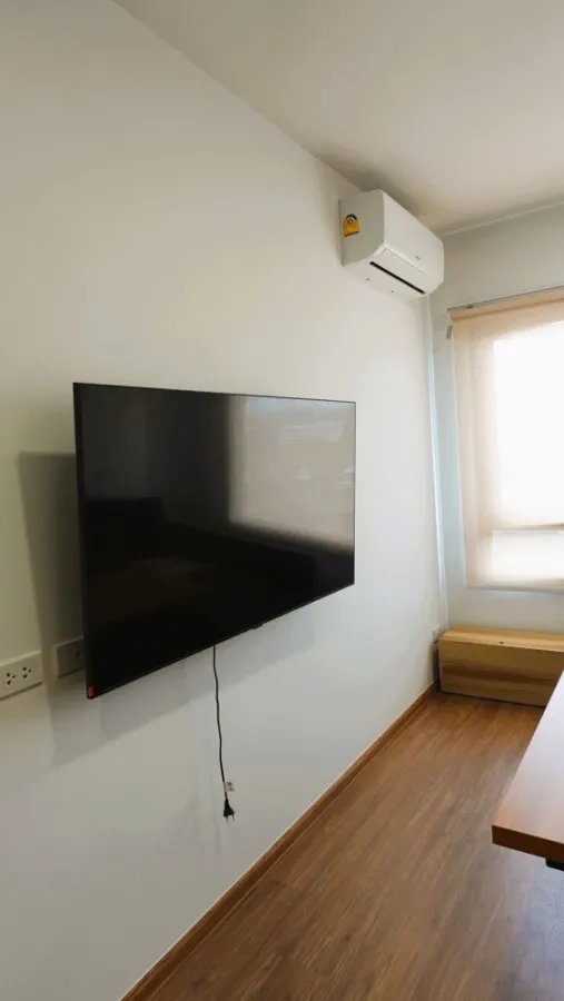 Condo for rent at The Livin Phetkasem. Spacious and comfortable unit with ample living space. Convenient and fully equipped. Don't miss out!