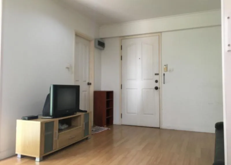 Sale Lumpini Ville Prachachuen-Phongphet, 16th floor, clear view, no blockage. with furniture + electrical appliances. If you are slow, you will miss it.