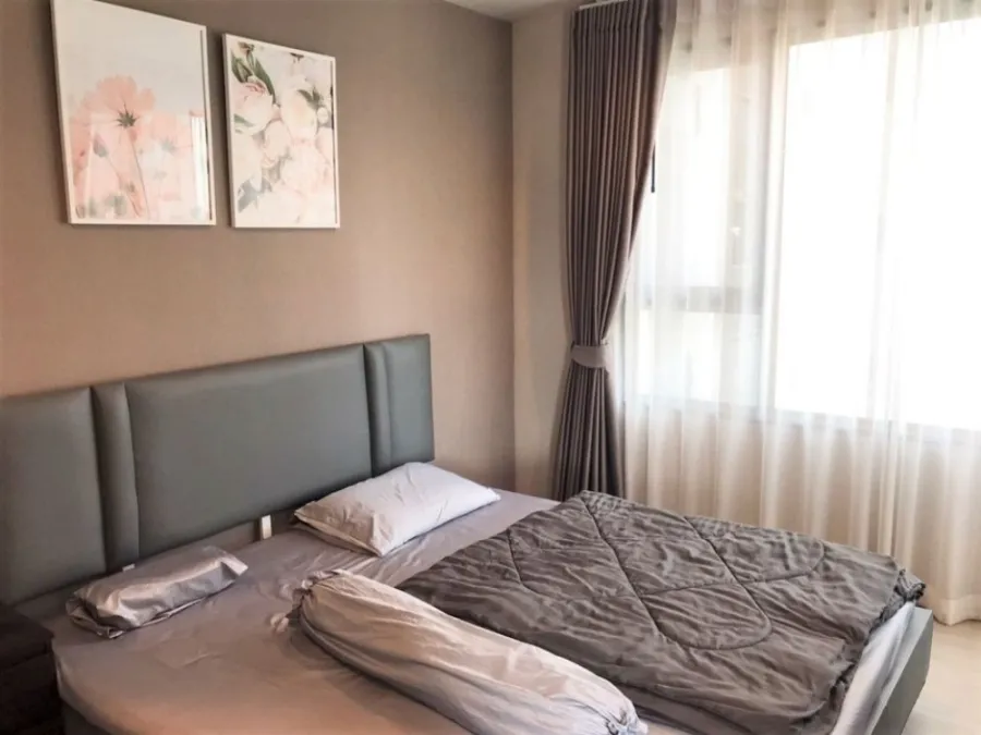 ขาย ห้องชั้น 17 ขนาด 2 ห้องนอน 2 ห้องน้ำ ตกแต่งผนังวอลเปเปอร์อย่างดี สวยคุ้มจองเลย ที่ Life Ladprao