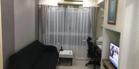 ให้เช่า Q House สาทร ห้องนั้งเล่นโลงโปร่ง แบ่งเป็นสัดส่วน สะดวกสบายในการใช้สอยพื้นที่ คุ้มมากบอกเลย