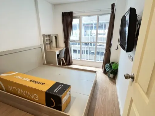 For rent!! Aspire Rama 9 Condo, 5th floor, beautiful room, fully furnished, complete with amenities. Don't miss out!! images