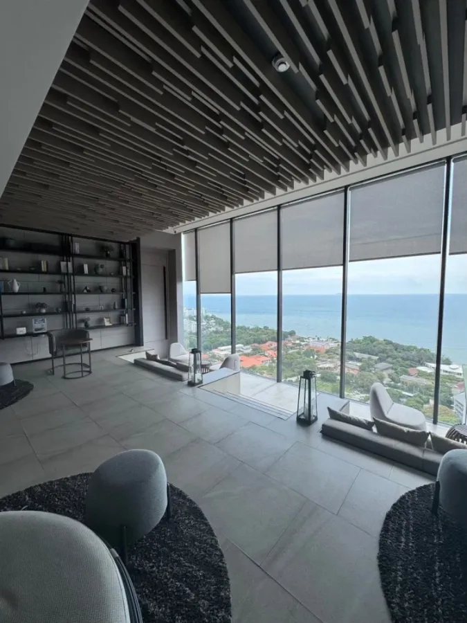 For rent or sale: Andromeda Pattaya, 4th floor, fully furnished with complete amenities, ready to move in.