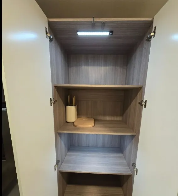 For sale or rent: Origin Plug & Play Nonthaburi Station, 5th floor, Duo Space room, fully furnished, nice to live in, reserve now.