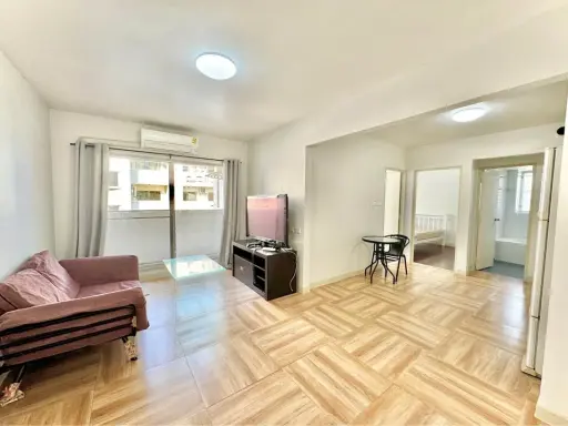 For rent: Baan Suan Than Phutthabucha 47, 2 bedrooms, 1 bathroom, very spacious area, fully furnished, ready to move in.