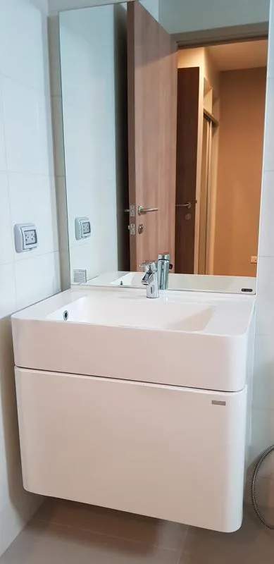 ขาย / ให้เช่า Condolette Midst Rama 9 ห้องมุมวิวสวย เฟอร์นิเจอร์ Built-in ตกแต่งดูดี จองด่วน