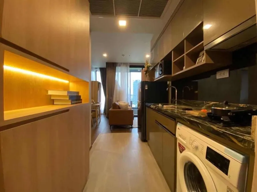 For rent, Ideo Q Sukhumvit 36, spacious room. Full built-in furniture Good like this. Hurry up to reserve. Don't be late.