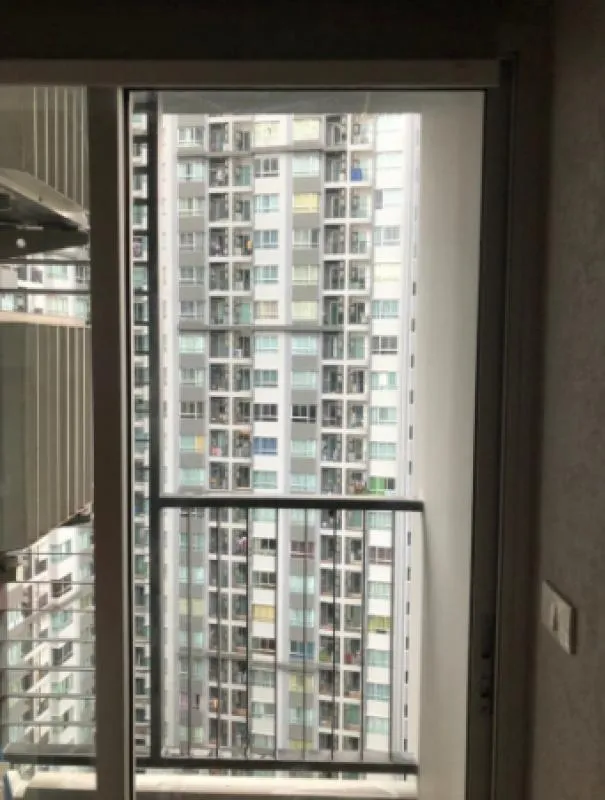 ขาย The President Sathorn – Ratchaphruek 3 ห้องแต่งสวยน่าอยู่สุดๆ วอลเปเปอร์ทั้งห้องวิวสูง เฟอร์ครบ