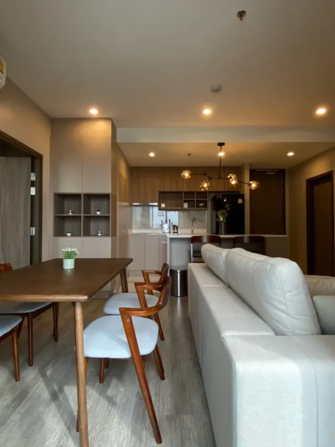 ให้เช่า Ideo Mobi Sukhumvit 66 2 ห้องนอน พื้นที่ใช้สอยเยอะ บิ้วอินเฟอร์นิเจอร์อย่างดี รีบจองเลยจ้า