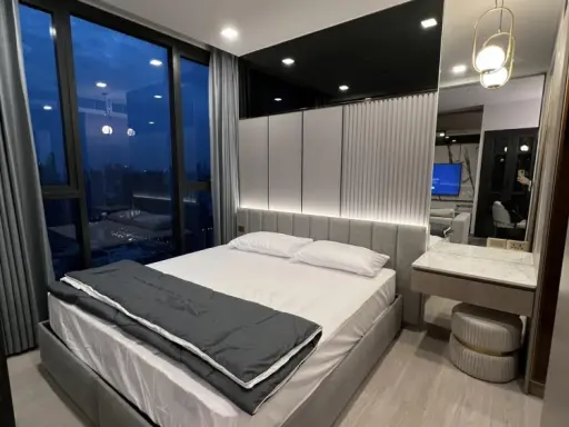 For rent One9Five Asoke-Rama9 ชั้น 43 วิวเมืองสวยมาก ตกแต่งจัดเต็มพร้อมยกกระเป๋าเข้าอยู่ รีบจอง images