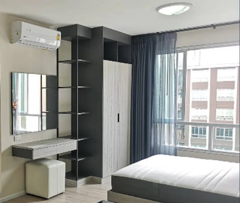 เช่าดีคอนโด รังสิต วิวสระ ห้องสตู แต่งสวย เฟอร์นิเจอร์และเครื่องใช้ไฟฟ้าครบ พร้อมหิ้วกระเป๋าเข้าอยู่