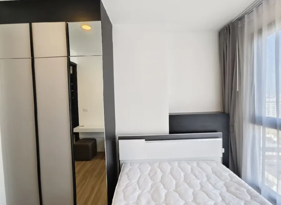 Condo for rent: The STAGE Mindscape Ratchada - Huai Khwang. Ready to move in, fully furnished. Book now!