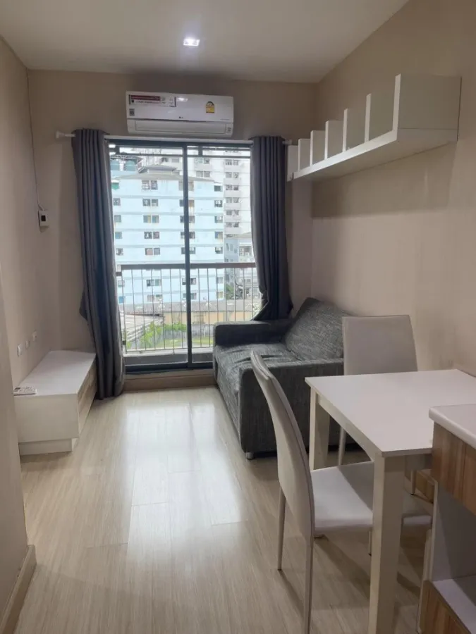 For rent, The Privacy Ngamwongwan 18, 6th floor, fully furnished. Ready to move in immediately. Hurry up to reserve now.
