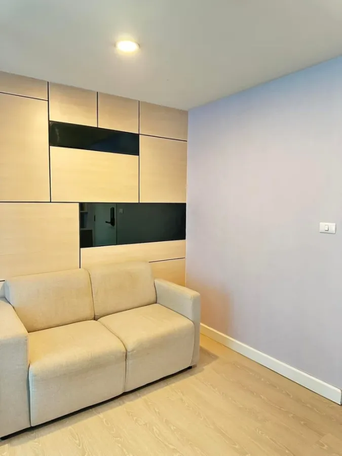 For rent: The Cube Condo Nawamin-Ramintra, corner unit, 8th floor, with project view. Special price available! Book now, don't wait!