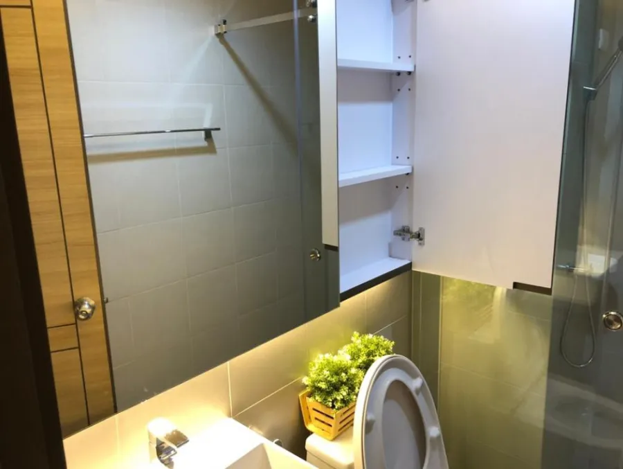 Condo for sale, The Prop Condo, Chaengwattana, 12 rooms, decorated but looks luxurious, built-in, great, do not miss, buy all in one place