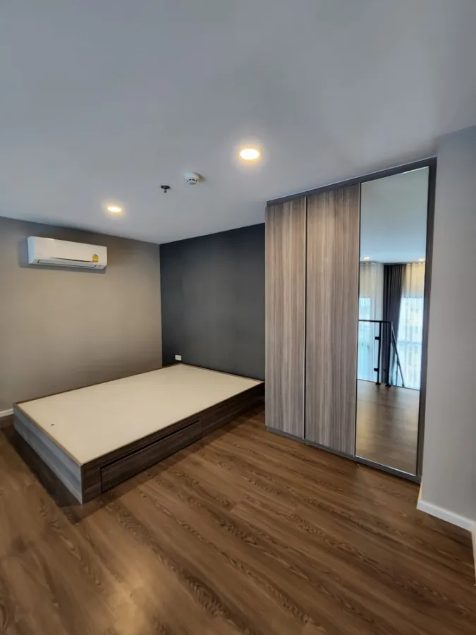 Rent The Origin Phahon - Saphan Mai, Nice Duplex Room Complete electrical appliances, special price, hurry up to reserve