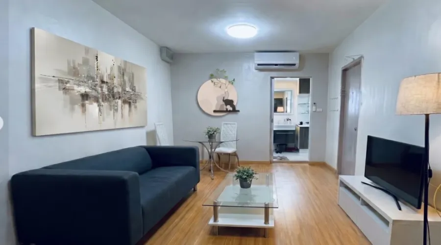 Smart Watcharapol condo for rent. Ready to move in, fully furnished. Just bring your belongings and you can move right in. Don't miss out!