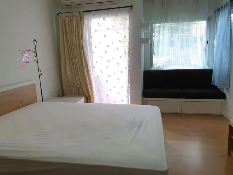 ขาย My Condo ลาดพร้าว 27 ห้อง Studio สภาพดีมาก ชุดตู้เสื้อผ้าบิ้วอินท์ ไม่จองต้องเสียใจ