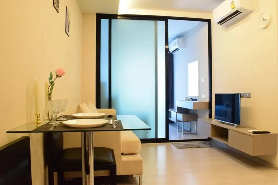 ใครหาห้องอยู่…โพสต์นี้ต้องเซฟ! ให้เช่า VTARA สุขุมวิท 36 ห้องมุม ชั้น 3 วิวโล่ง ไม่อึดอัด เฟอร์ครบ + เครื่องใช้ไฟฟ้าครบ เข้าอยู่ได้เลย!