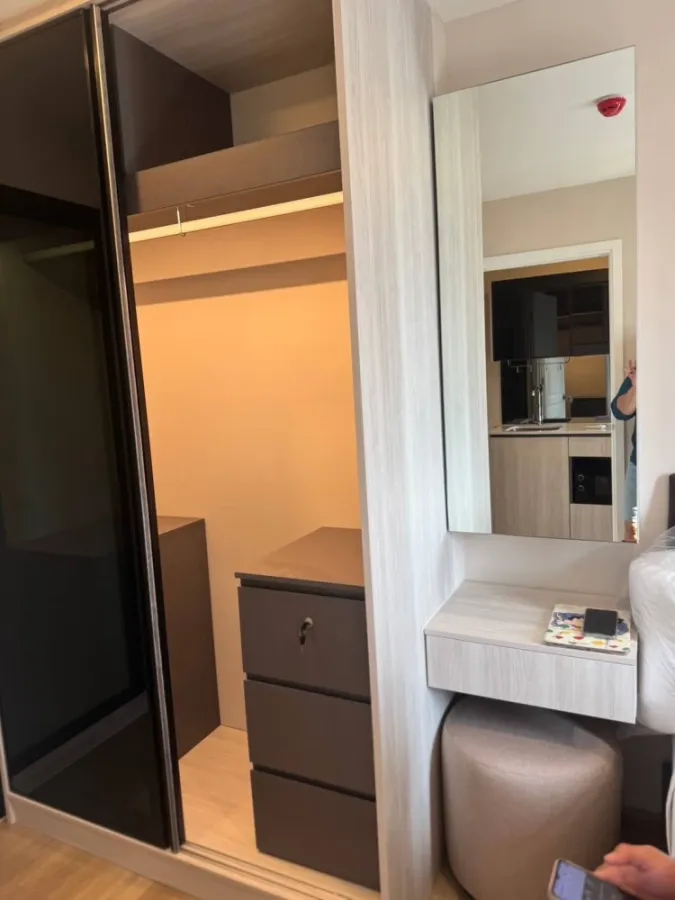 ให้เช่า The Indeed Condo Amata 1 ห้องนอน 1 ห้องน้ำ เฟอร์นิเจอร์และเครื่องใช้ไฟฟ้าครบครัน จองด่วน