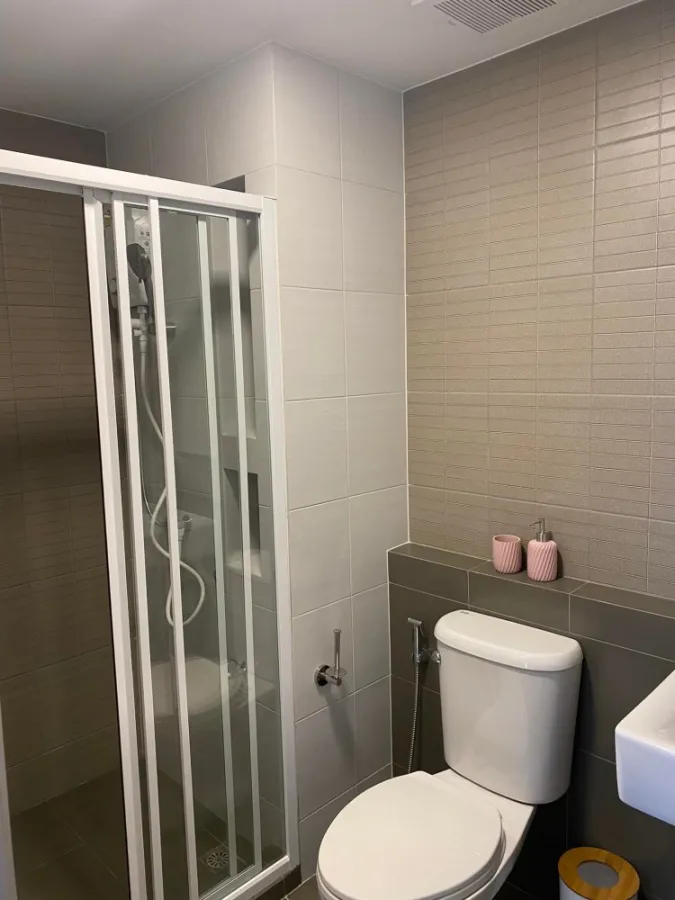 For rent dcondo Hideaway Rangsit ห้องแต่งได้อย่างลงตัว ชั้น 8 วิวโล่ง โซฟาปรับนอนได้ จองด่วนๆจ้า