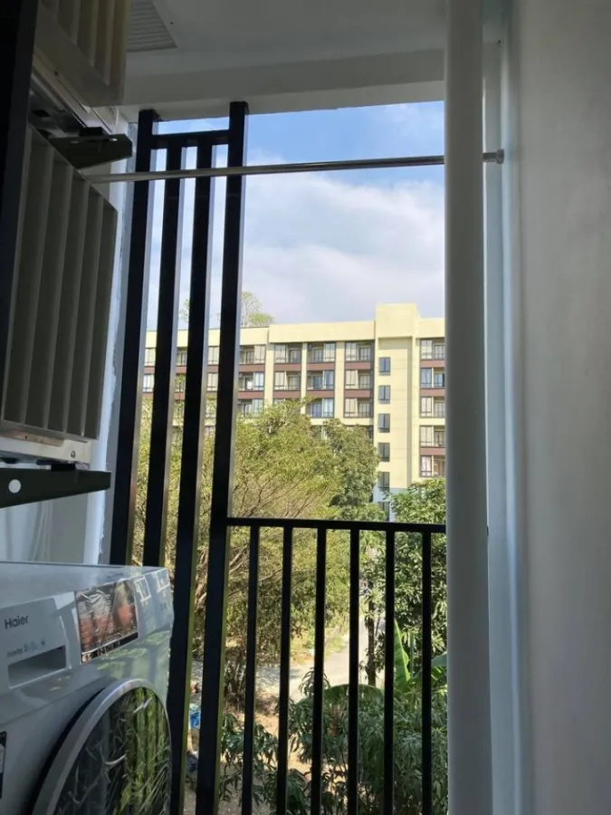 Condo for rent, Reach Phahon Yothin 52, corner room with privacy Comes with an amazing price Don't wait, hurry up to reserve.