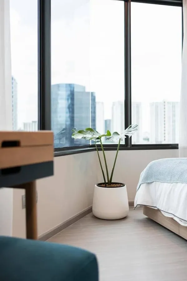 For rent: Life Ladprao, corner room, Panorama view, decorated in a minimalist style, comes with real wood furniture, Fit in style.