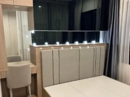 Niche Mono Sukumvit-Bearing for sale, skytrain view, great built-ins, great price, reserve now.