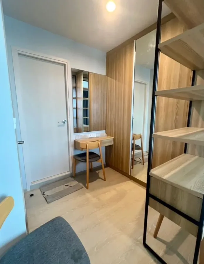 For rent: Nue Connex Condo Don Mueang, fully furnished with appliances (including washing machine, water heater, and microwave). A must-see!