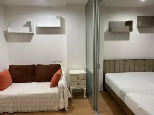 For rent: Lumpini Ville Ramkhamhaeng 60/2. Fully furnished with all the amenities. Just bring your belongings and move in.
