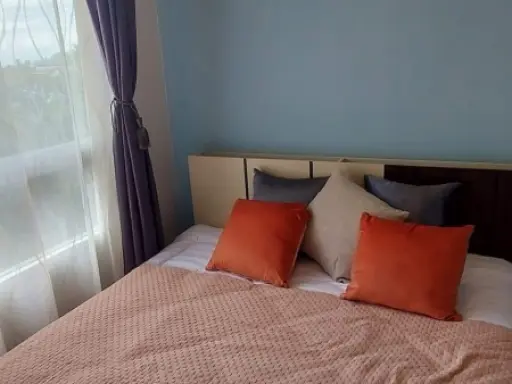 Condo for rent Lumpini Ville Ratchaphruek-Bang Waek. Room colors are pastel tones, very cozy, separate kitchen, fully furnished, reserve now.