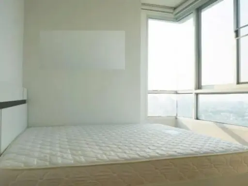For Rent The Parkland Ratchada - Thapra, spacious room, 60 sq m., high floor, great view, everything is ready to move in.