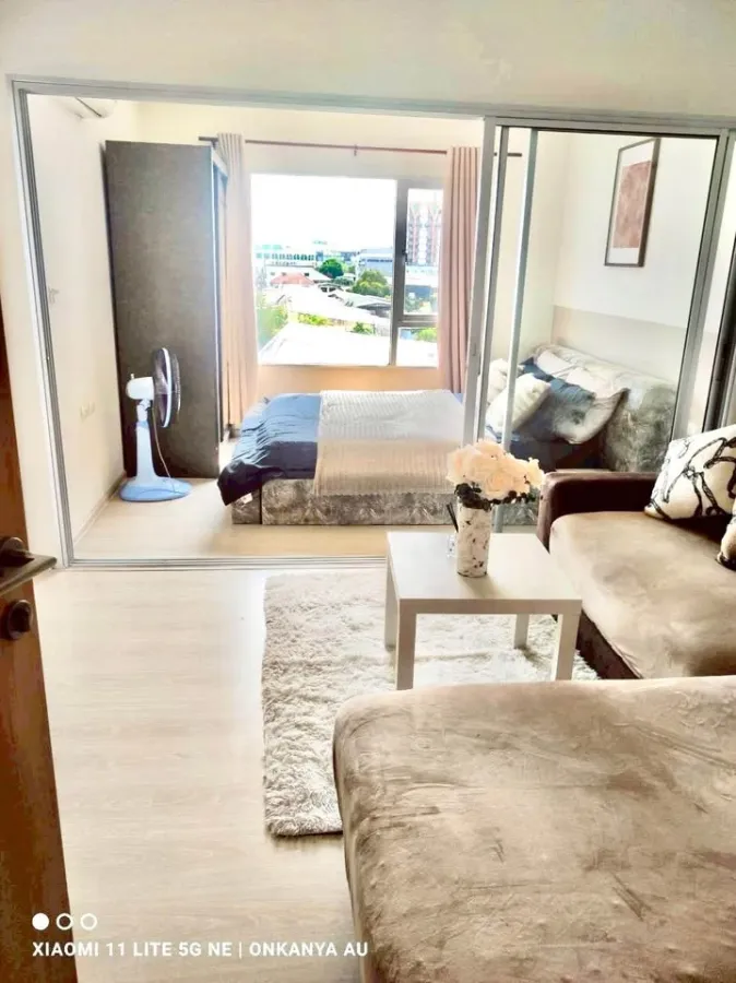Plum Condo Extra Rama 2 for rent: 1 bedroom, 1 bathroom, fully furnished, great location. Just bring your bags and move in!