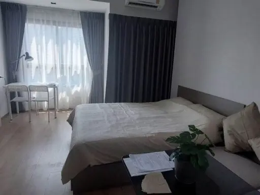 For rent Ideo Rama 9 Asoke ชั้น 20 ได้วิวสูง มาพร้อมสิ่งอำนวยความสะดวกครบ รีบมาจองเลยจ้า