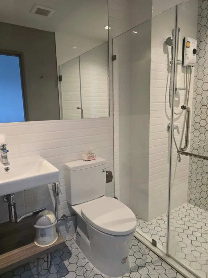 ให้เช่า Altitude Unicorn Sathorn - Tha Phra ชั้น 30 ห้องแต่งครบ พร้อมอยู่ รีบจองเลย