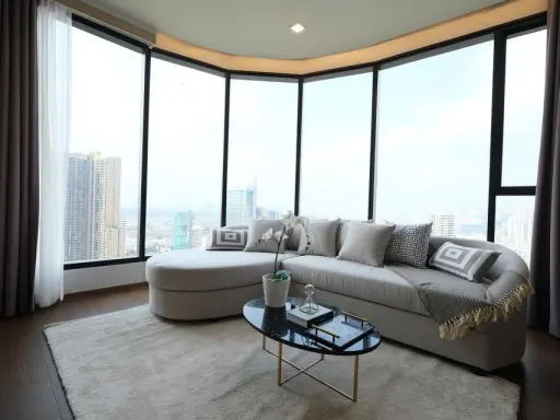 For rent condo Ideo Q Sukhumvit 36, corner room, fully-furniture, buildin style, decorated with real marble, book now