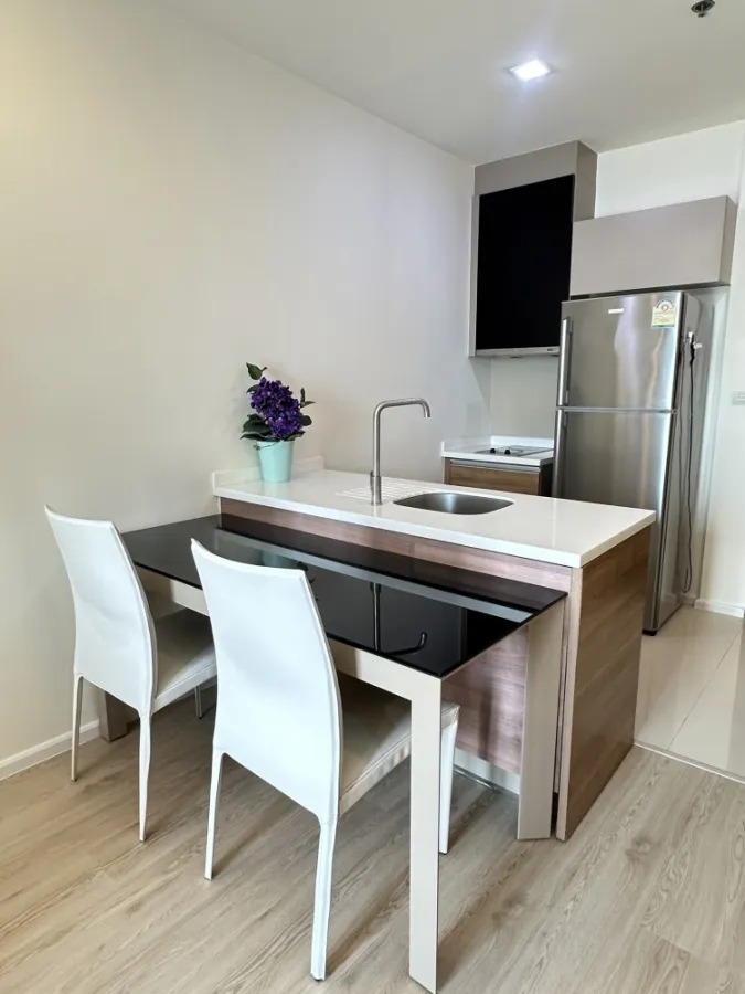 Condo for rent, Rhythm Sukhumvit 50, garden view, recently renovated room, beautiful room, near BTS On Nut.