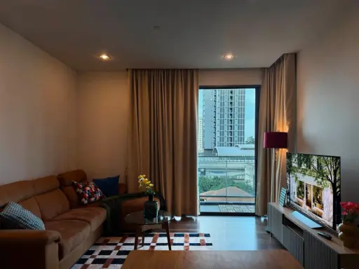 ให้เช่า The Room Sukhumvit 62 ชั้น 7 วิวเมือง มองเห็นรถไฟฟ้า Fully Furnished พร้อมอยู่ 100%