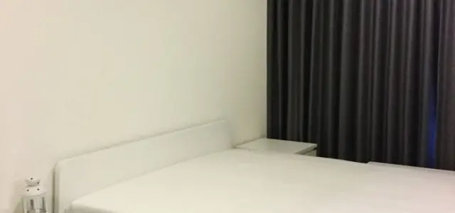 For rent Life Asoke ห้องพร้อมอยู่ เฟอร์ เครื่องใช้ไฟฟ้าครบครัน ลากกระเป๋าใบเดียวเข้าอยู่ได้เลย images