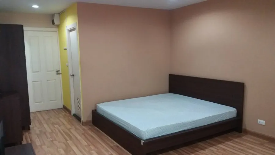 ปล่อยเช่า Regent Home 15 แจ้งวัฒนะ ชั้นสูง วิวดีลมเย็น ห้องดีมีทุกอย่างครบ ราคานี้ดคุ้มาก รีบเลย