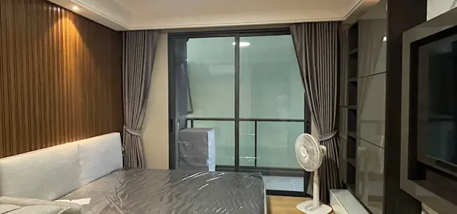 ให้เข่า Regal Sathorn-Narathiwat ห้องน่าอยู่ มาพร้อมการตกแต่งที่ครบครัน จองเลย images