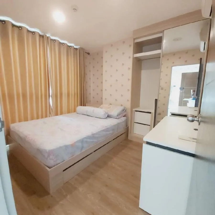 For rent Episode Phahon-Saphan Mai, corner room with furniture and electrical appliances. Book now.