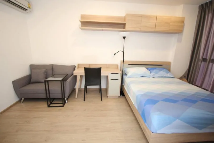 Give me a shot. Urgent !! Ideo Q Chula-Samyan condo, corner room, good location, convenient transportation, book now !!