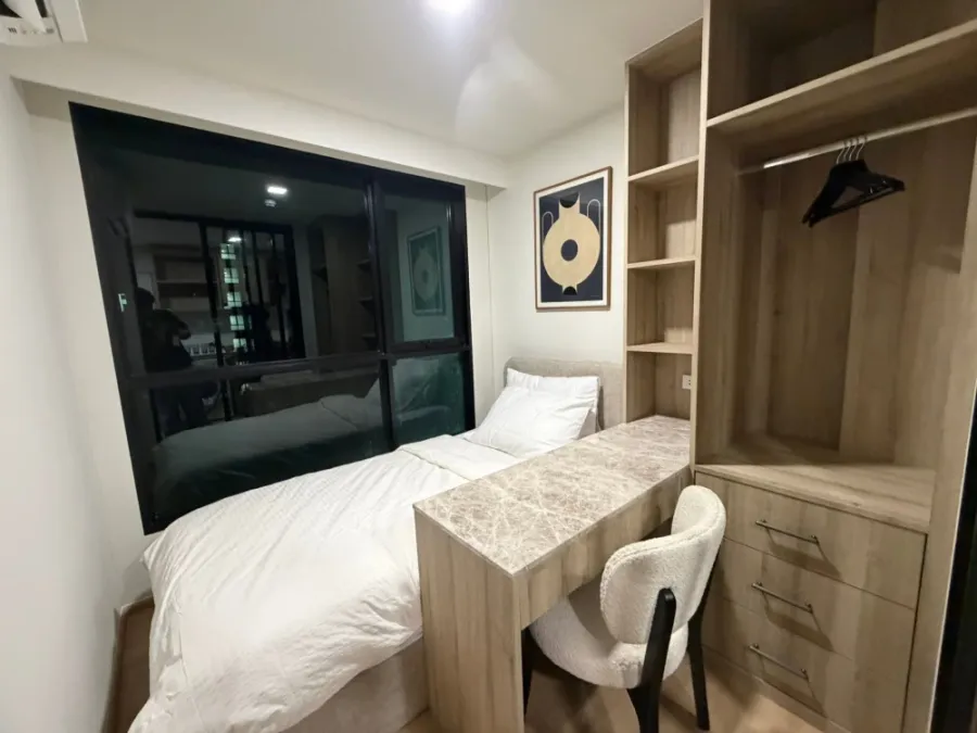 For rent: Kave Luminous Bangmod, 2 bedrooms, pool view, fully furnished. Just bring your bags and move in!